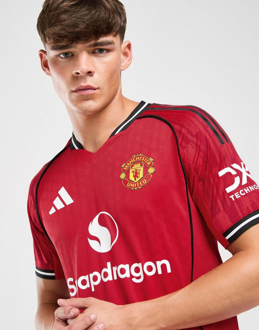 Manchester United Home 2025/26 | Regular fit