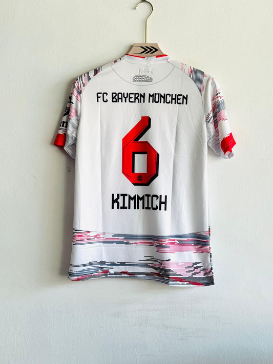 Bayern Munich 25/26 Away Kit – Kimmich Regular fit unisex