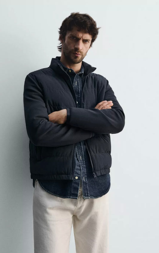 BLACK HYBRID PUFFER JACKET REGULAR FIT