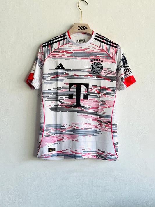 Bayern Munich 25/26 Away Kit – Kimmich Regular fit unisex